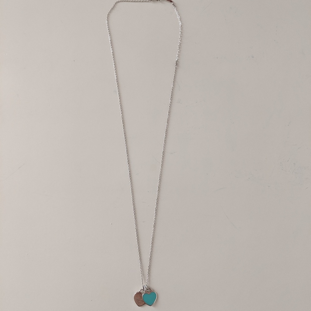 Tiffany - Double Heart Pendant Necklace w/extender